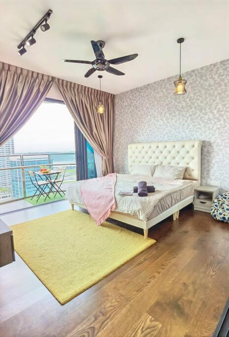 1519 Almas Seaview Sunrise Netflix By Apartment *